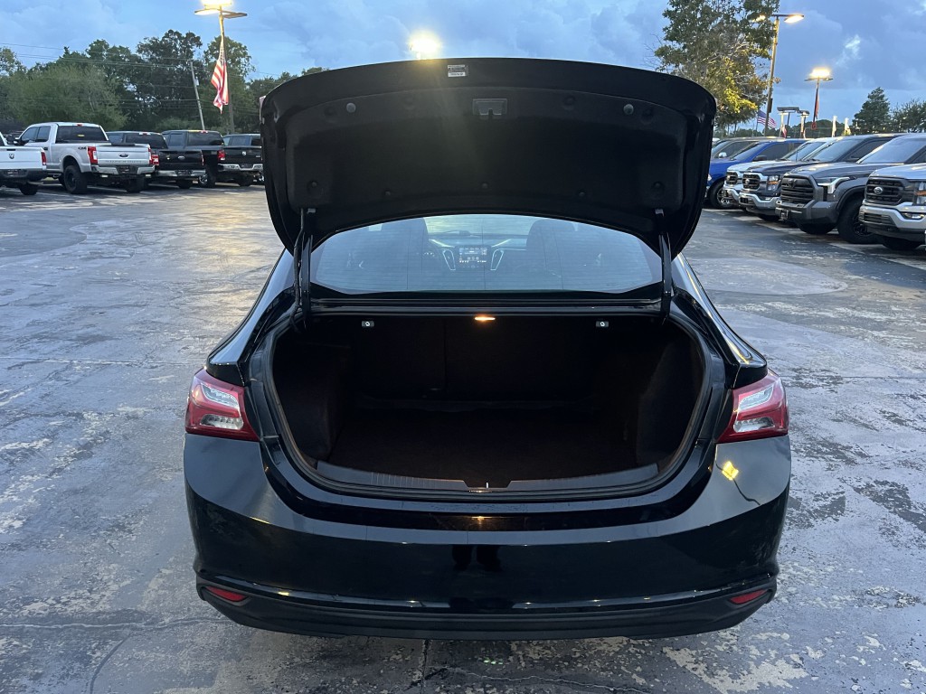 2020 Chevrolet Malibu Image 14