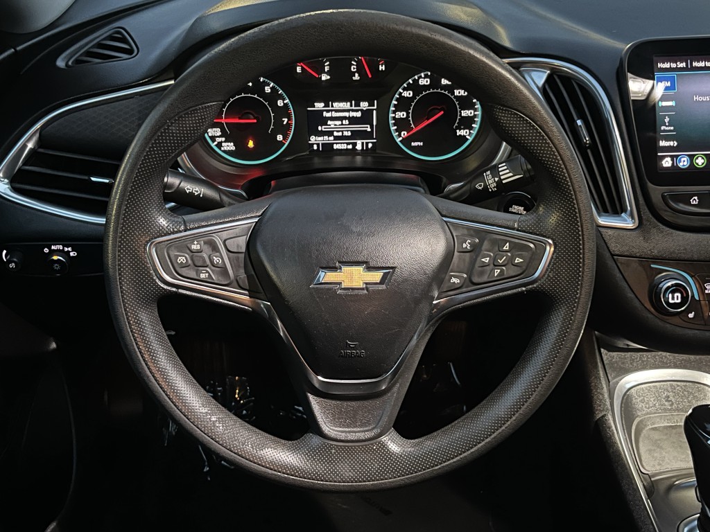 2020 Chevrolet Malibu Image 20