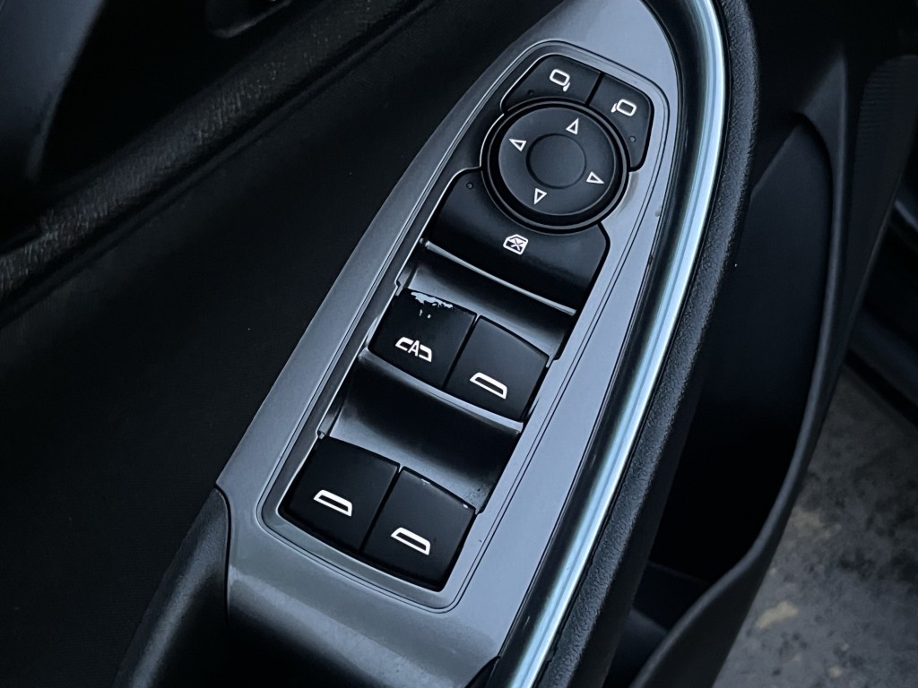 2020 Chevrolet Malibu Image 27
