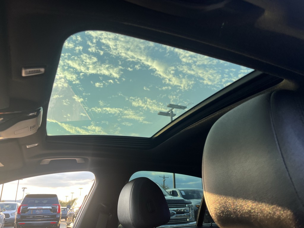 2019 BMW 5 Series Image 9