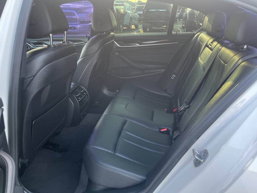 2019 BMW 5 Series Image 29