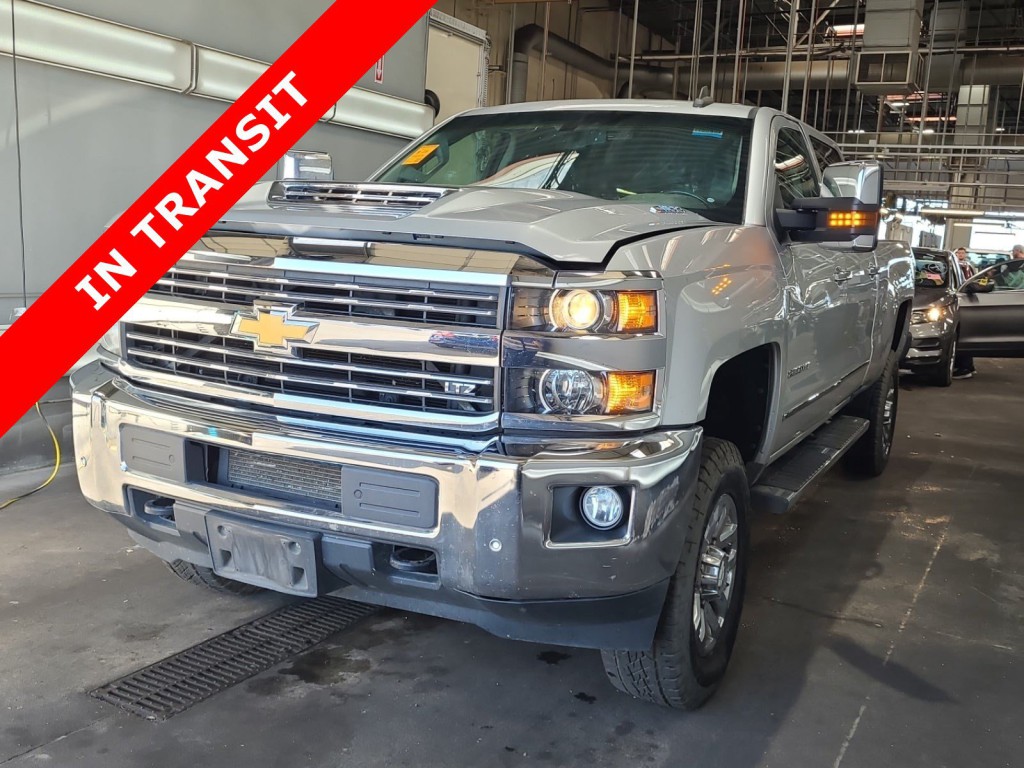 2017 Chevrolet Silverado 1500 Image 1