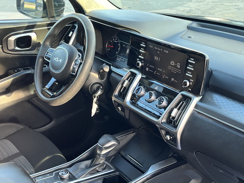 2023 Kia Sorento Image 15