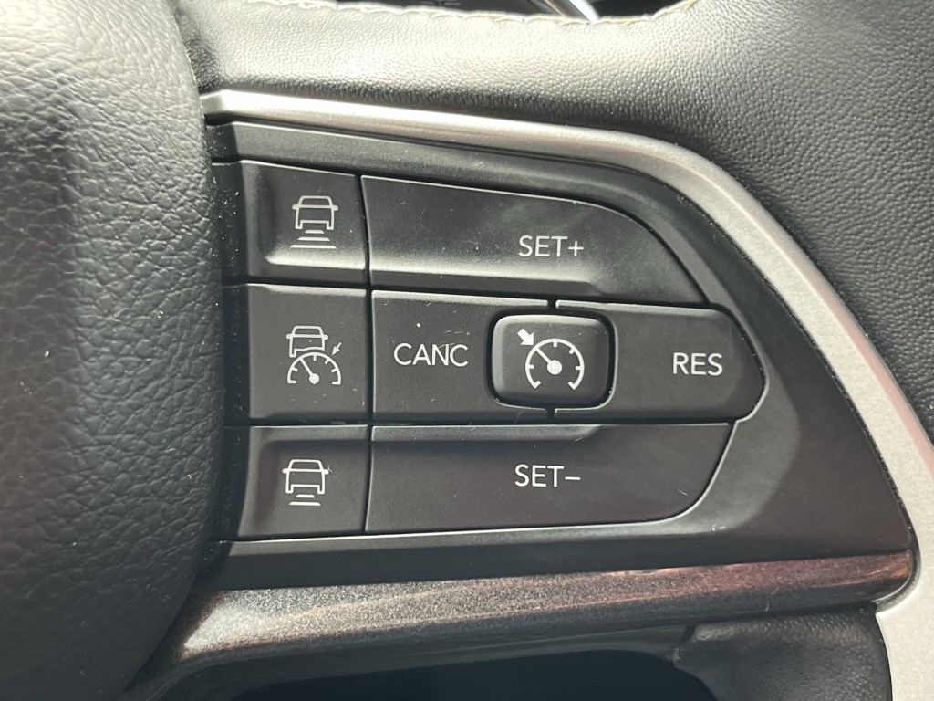 2022 Jeep Grand Cherokee Image 21