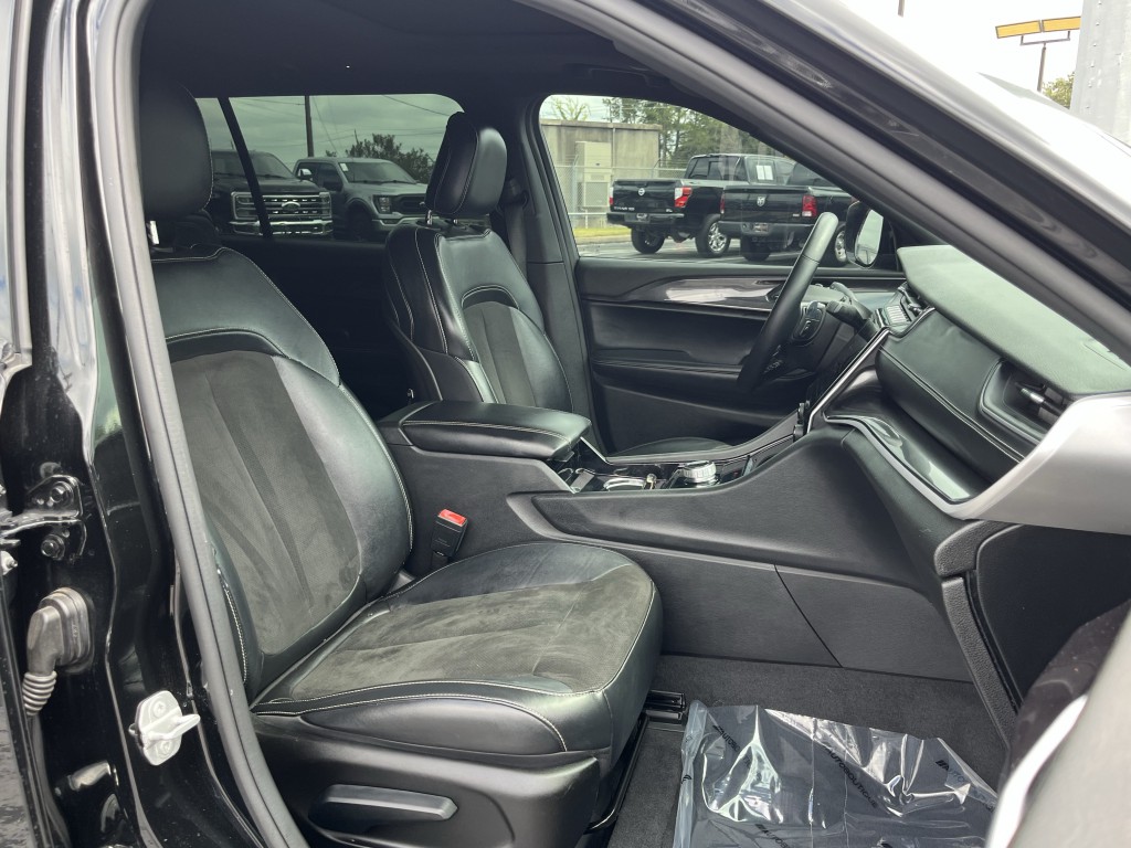 2022 Jeep Grand Cherokee Image 30
