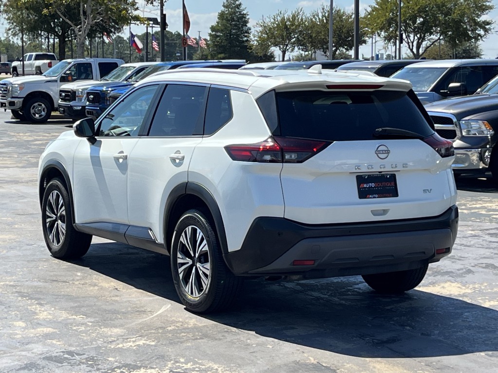 2022 Nissan Rogue Image 12