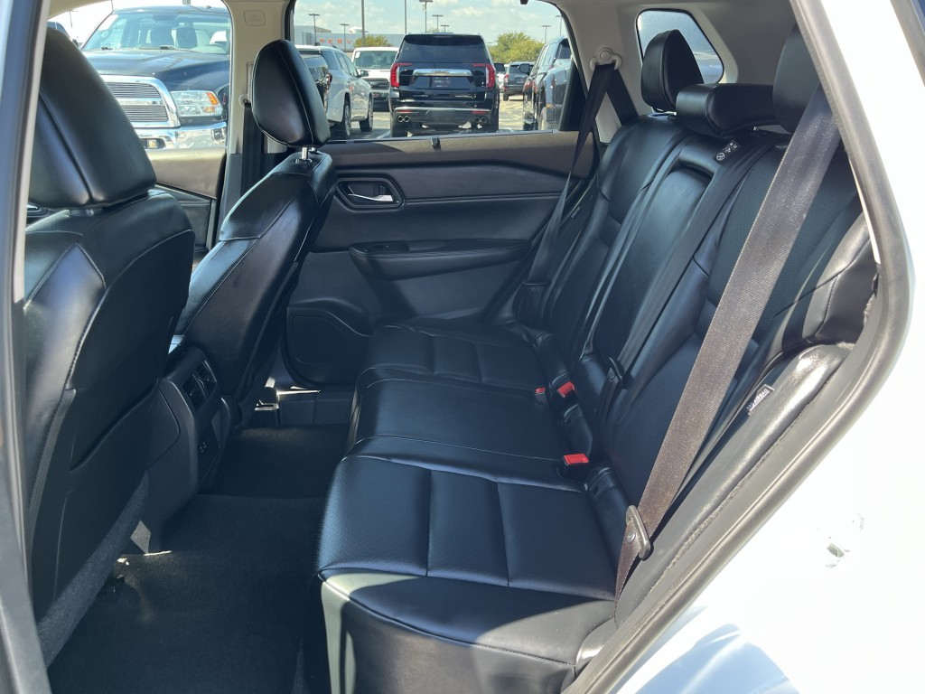 2022 Nissan Rogue Image 32