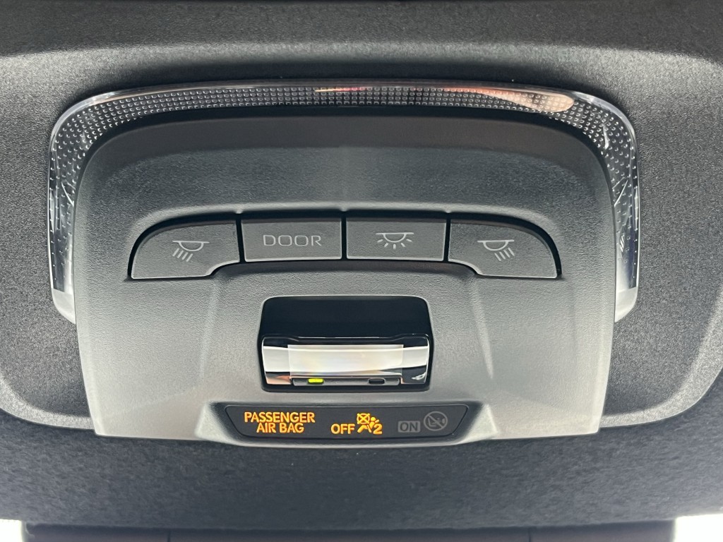 2023 Toyota Corolla Image 24