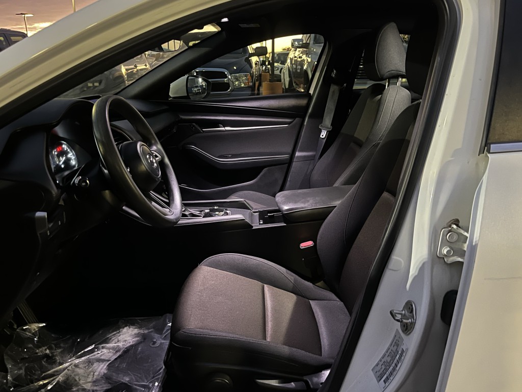 2021 Mazda Mazda3 Image 24