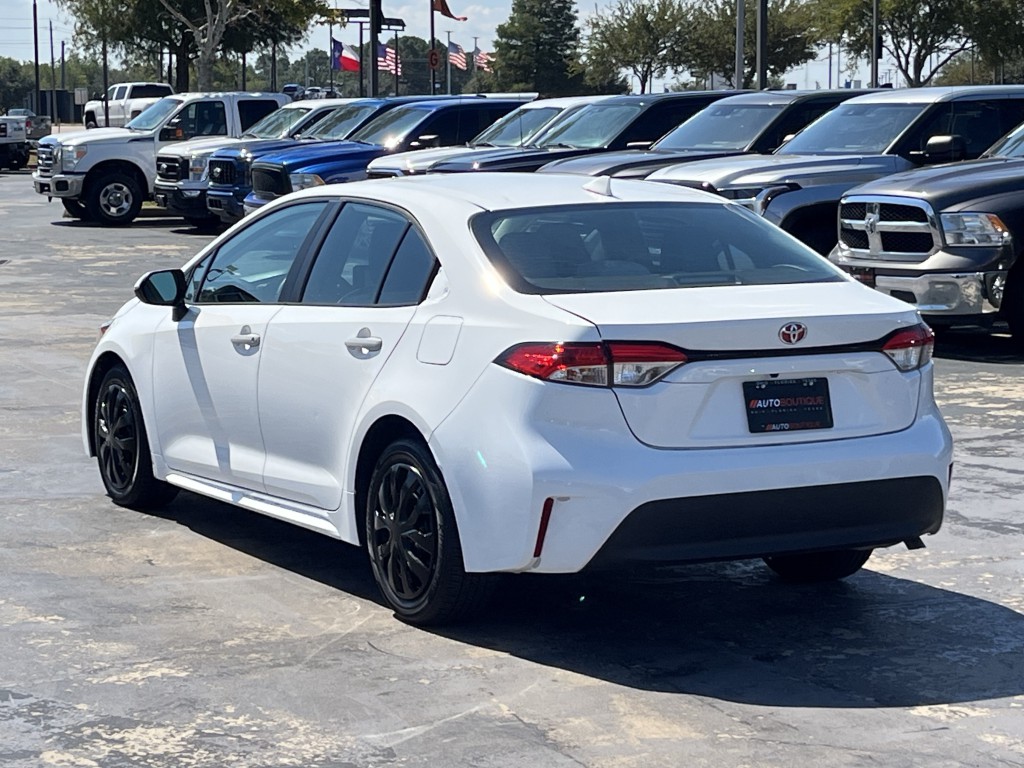 2024 Toyota Corolla Image 12