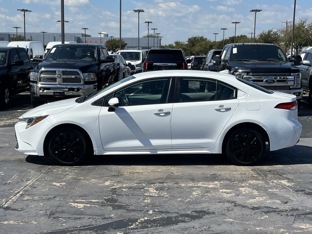 2024 Toyota Corolla Image 13
