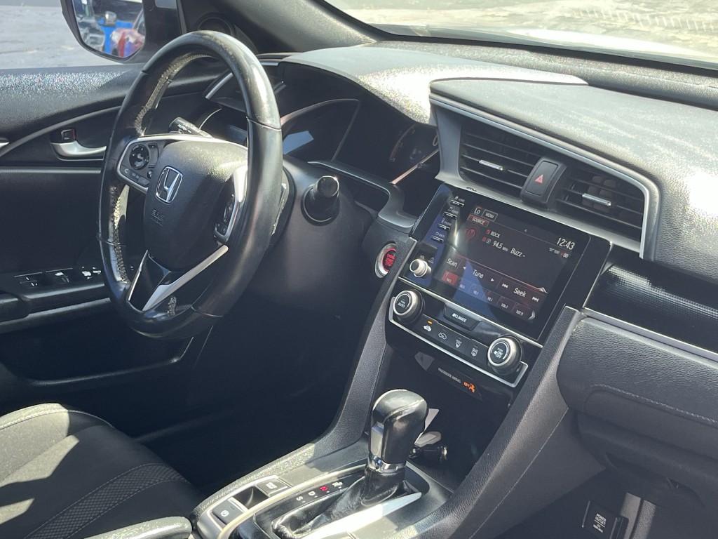 2021 Honda Civic Image 17