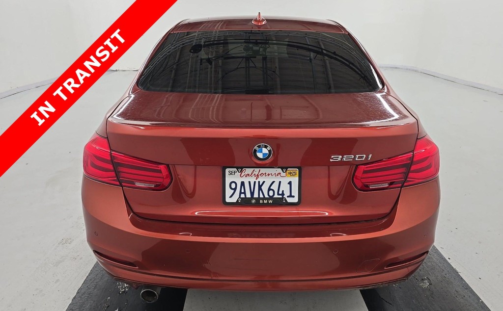 2018 BMW 3 Series Image 6