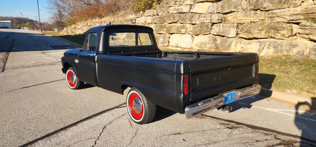 1966 Ford F-250 Image 4