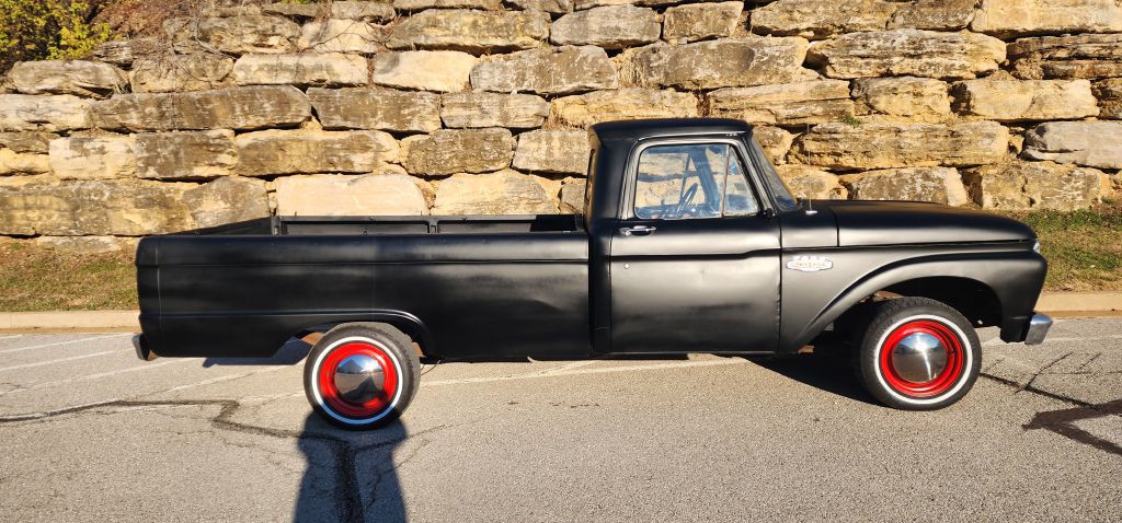 1966 Ford F-250 Image 12