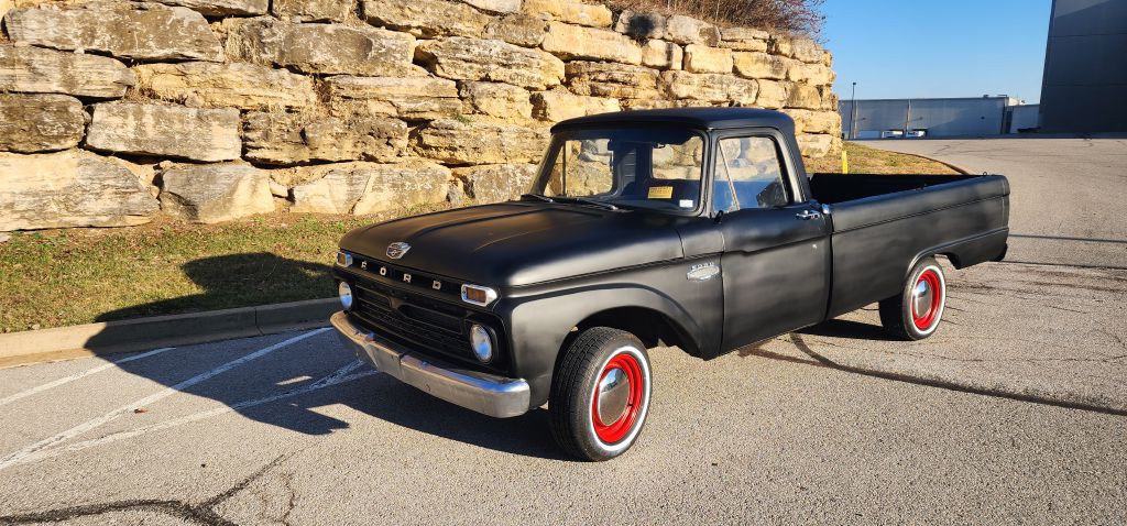 1966 Ford F-250 Image 4