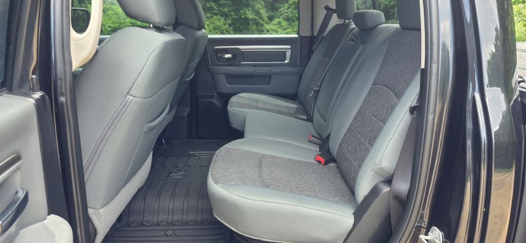 2018 RAM 1500 Image 24