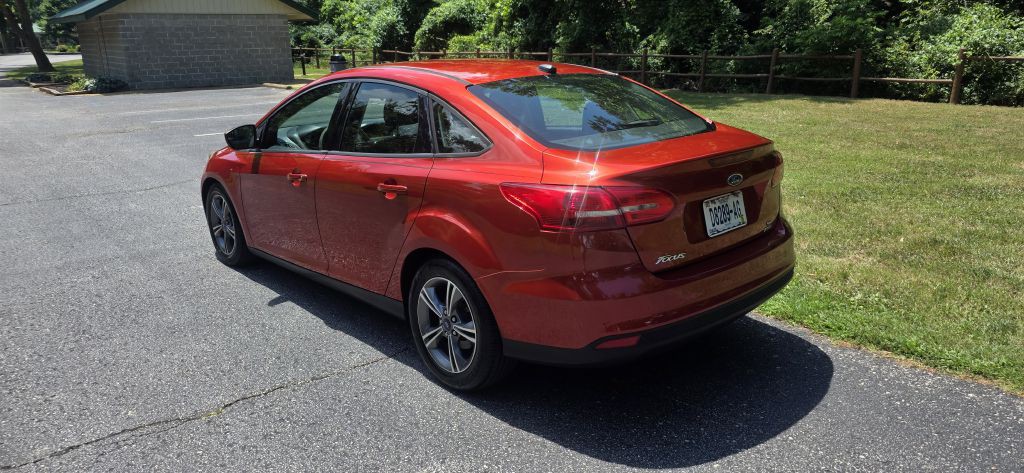 2018 Ford Focus Image 12