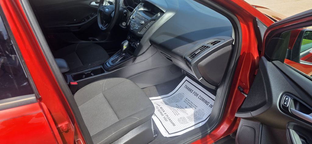 2018 Ford Focus Image 39