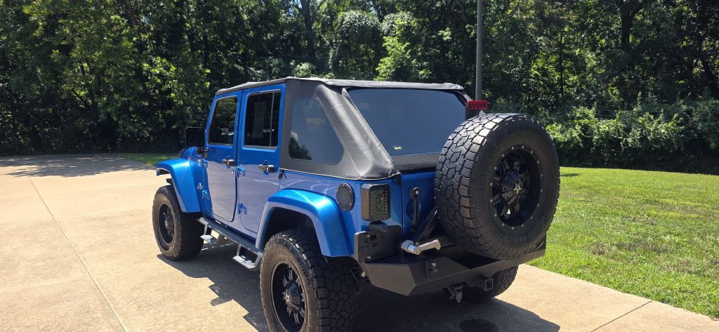 2014 Jeep Wrangler Image 72