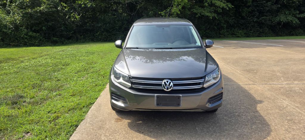 2012 Volkswagen Tiguan Image 8
