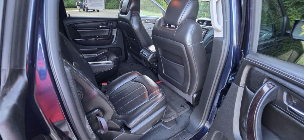 2017 Chevrolet Traverse Image 38