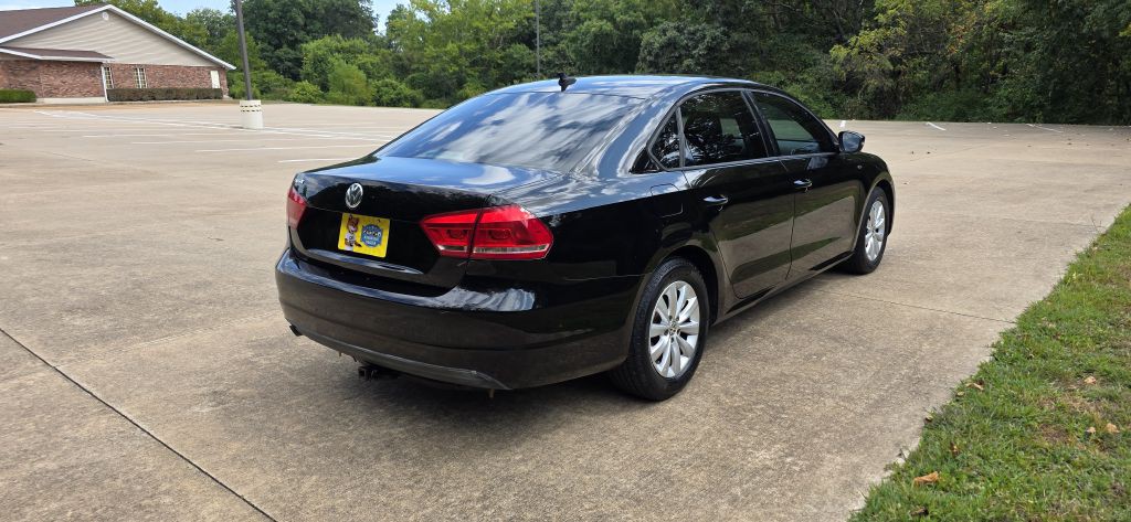 2014 Volkswagen Passat Image 9