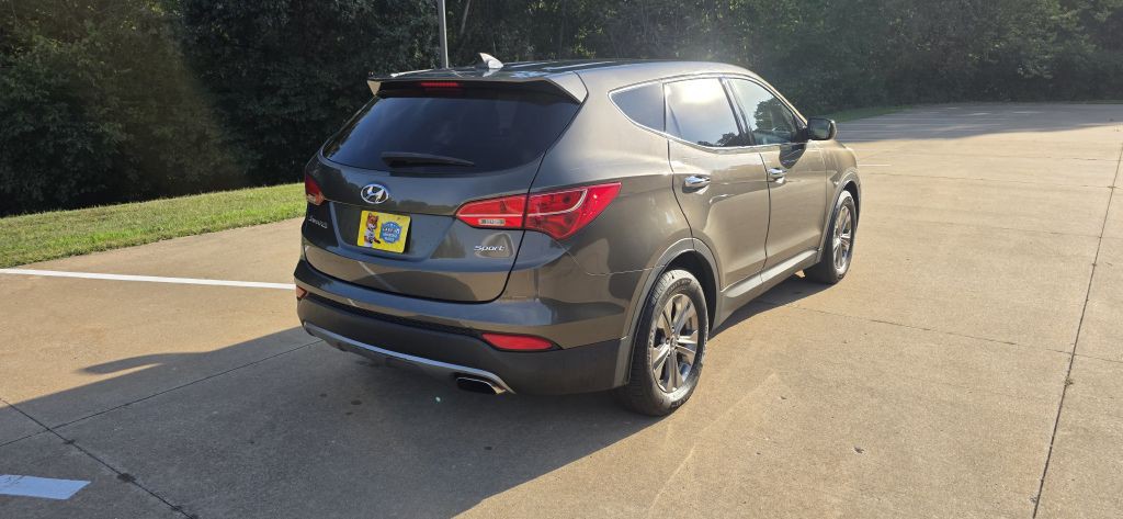 2014 Hyundai Santa Fe Image 24