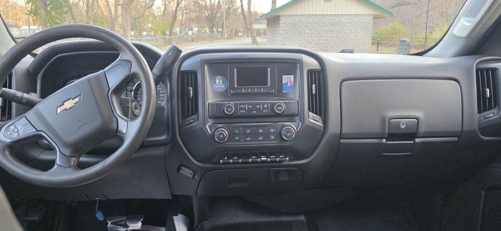 2017 Chevrolet Silverado 1500 Image 16