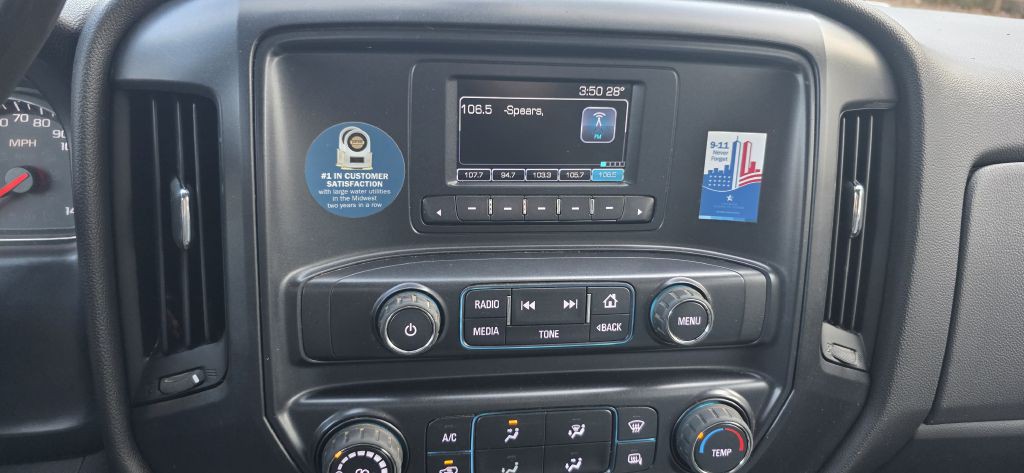 2017 Chevrolet Silverado 1500 Image 19