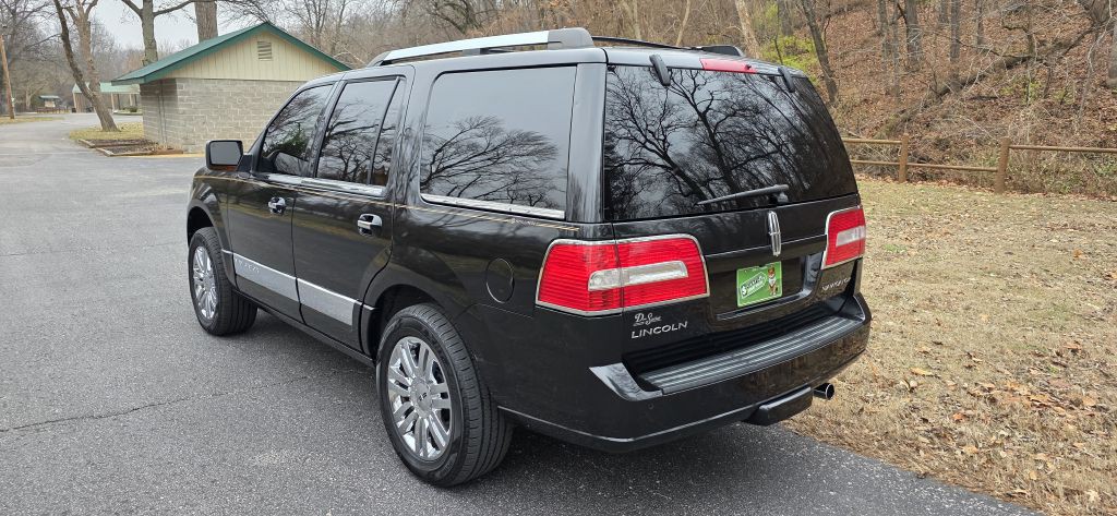 2010 Lincoln Navigator Image 12