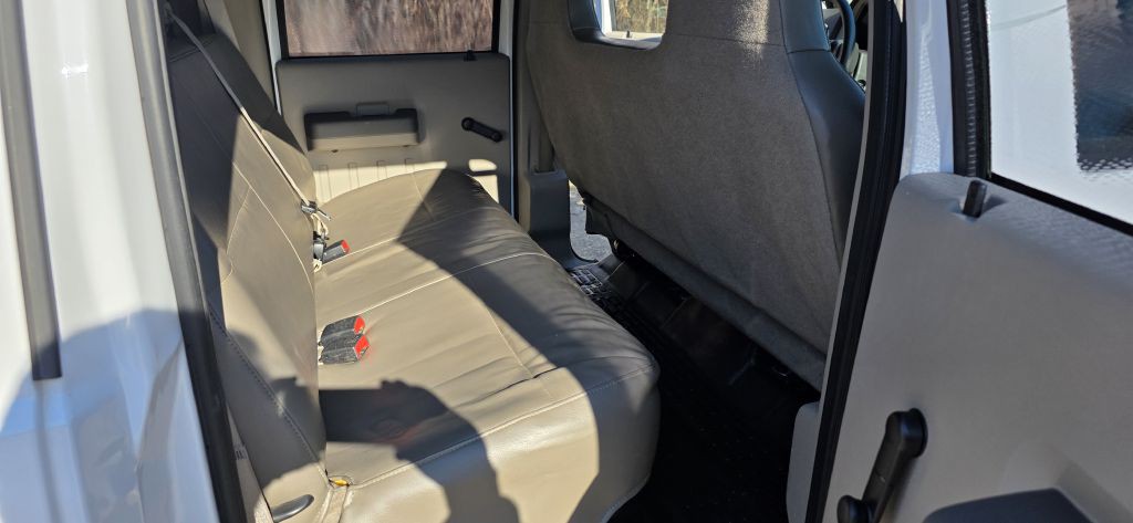 2008 Ford F-350 Image 23