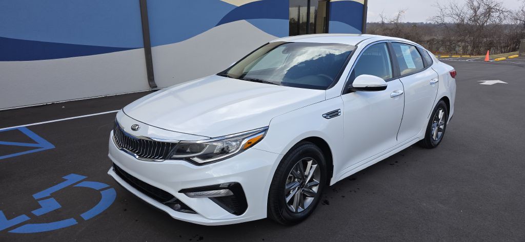 2019 Kia Optima Image 3