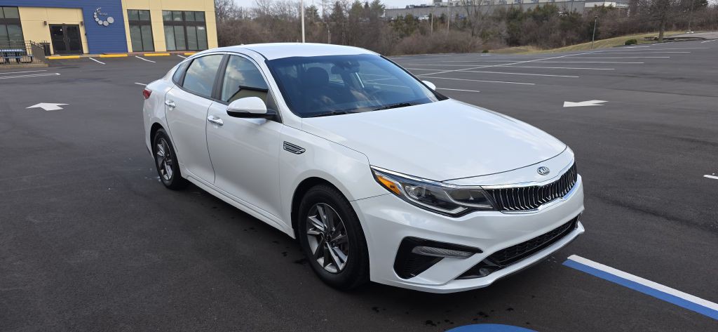 2019 Kia Optima Image 6