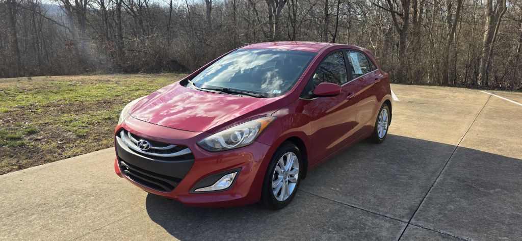2013 Hyundai Elantra Image 3