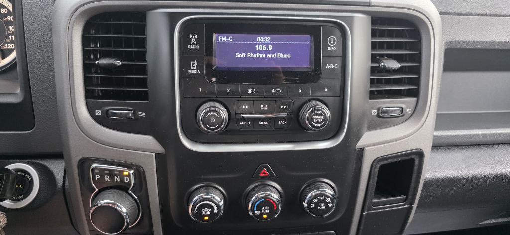 2014 RAM 1500 Image 31