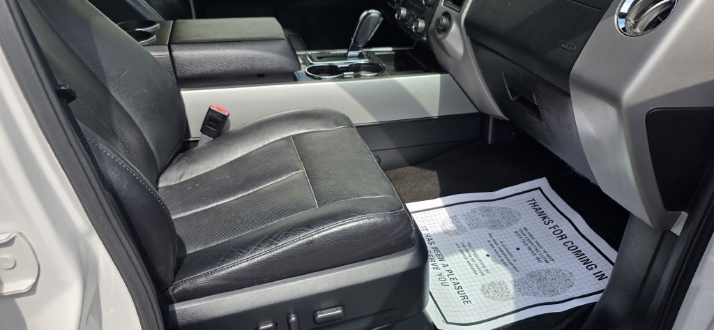 2016 Ford Expedition Image 12