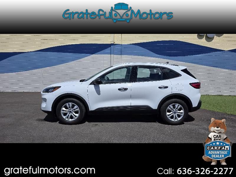 2022 Ford Escape Image 1
