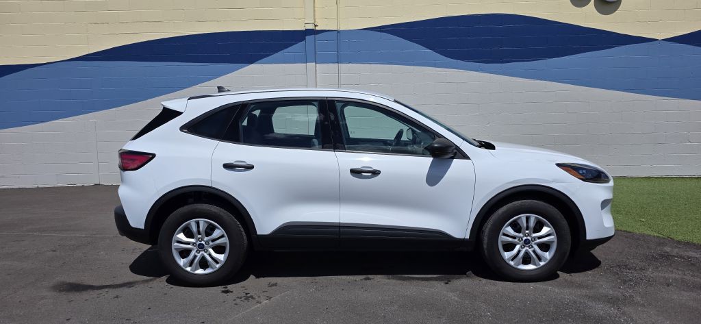 2022 Ford Escape Image 10