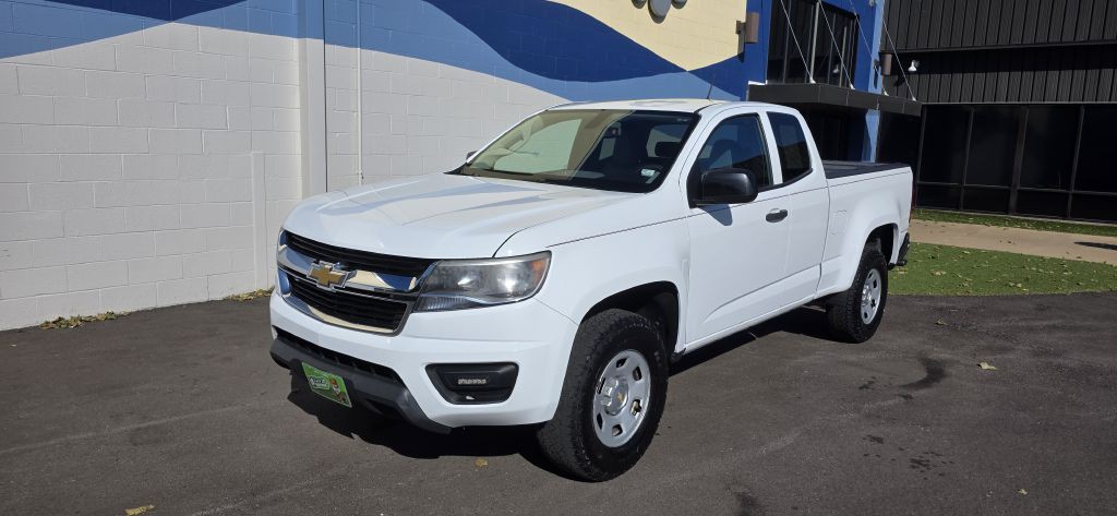 2015 Chevrolet Colorado Image 2
