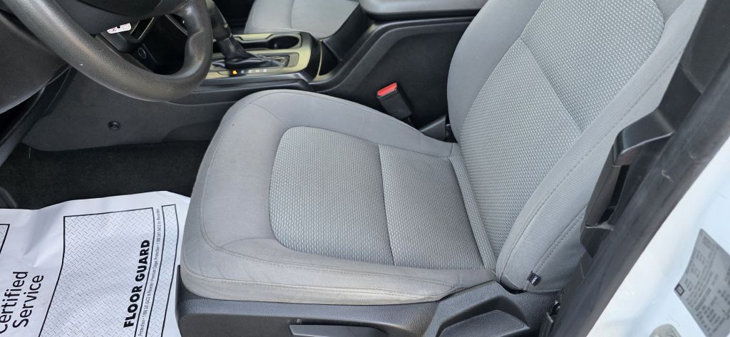 2015 Chevrolet Colorado Image 11