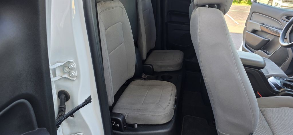 2015 Chevrolet Colorado Image 15