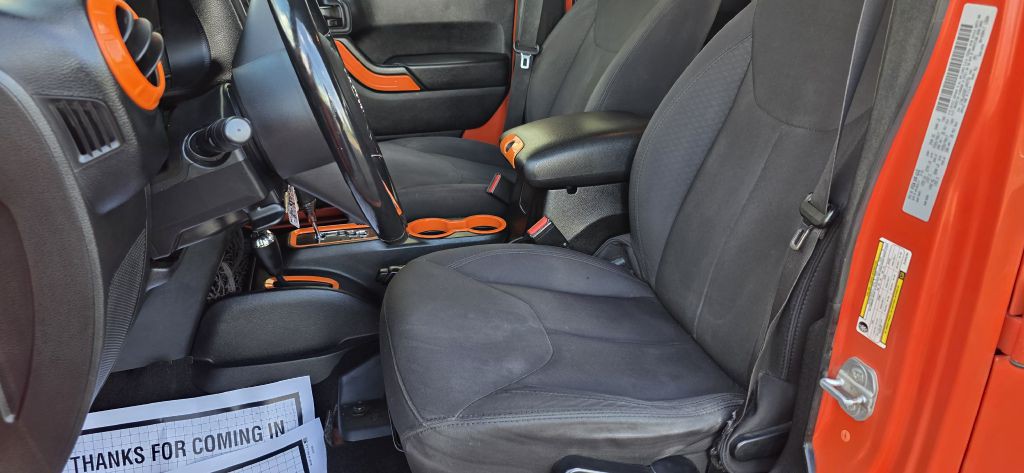 2015 Jeep Wrangler Unlimited Image 14