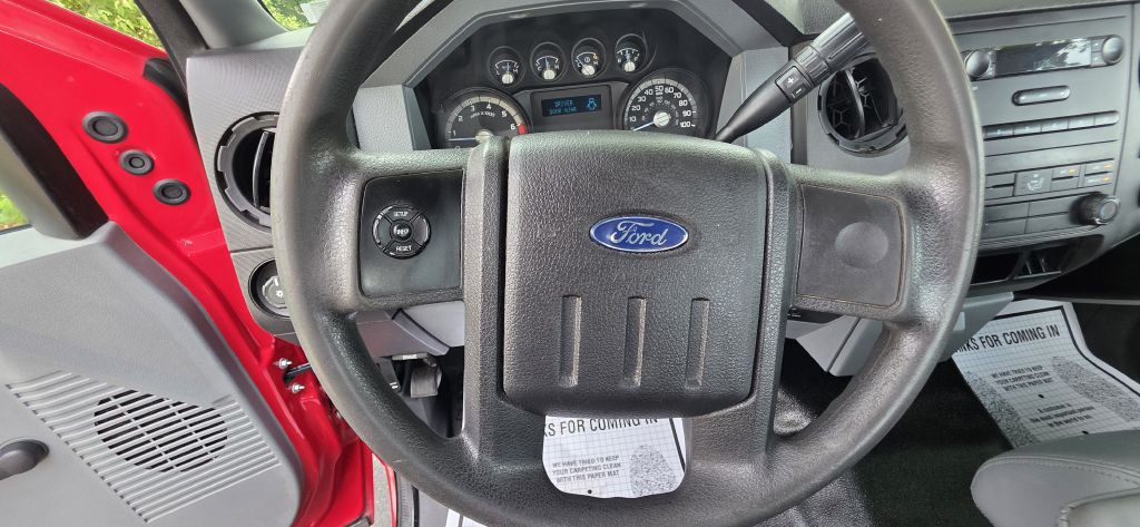 2015 Ford F-250 Image 33