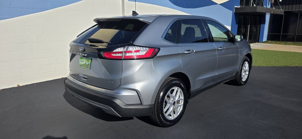 2023 Ford Edge Image 7