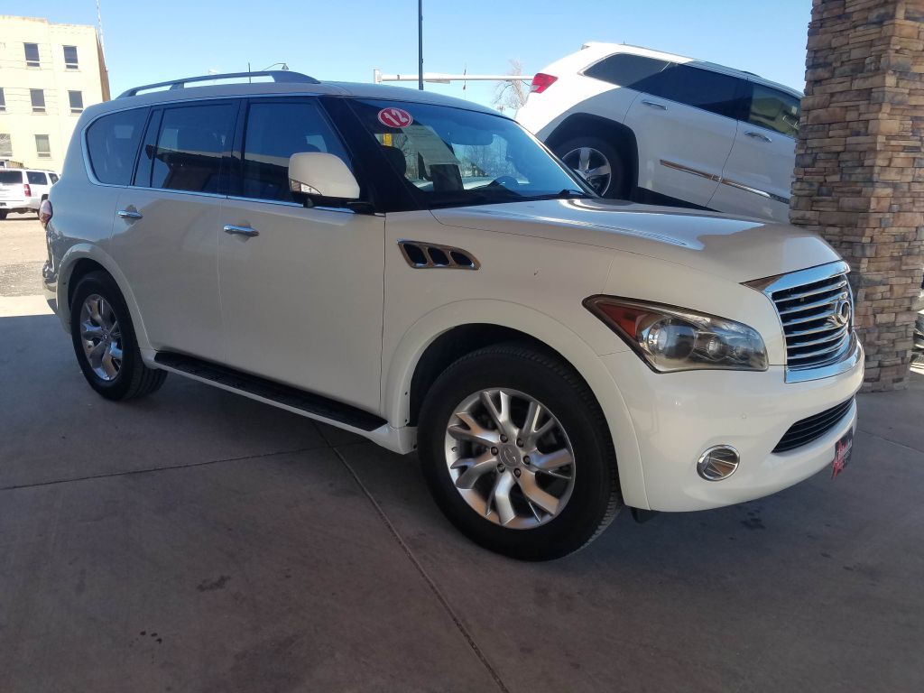 2012 INFINITI QX56 Image 3