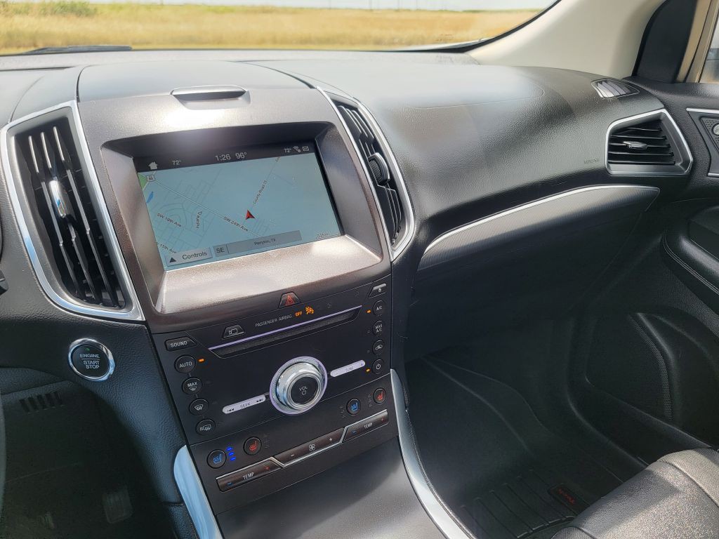 2019 Ford Edge Image 20