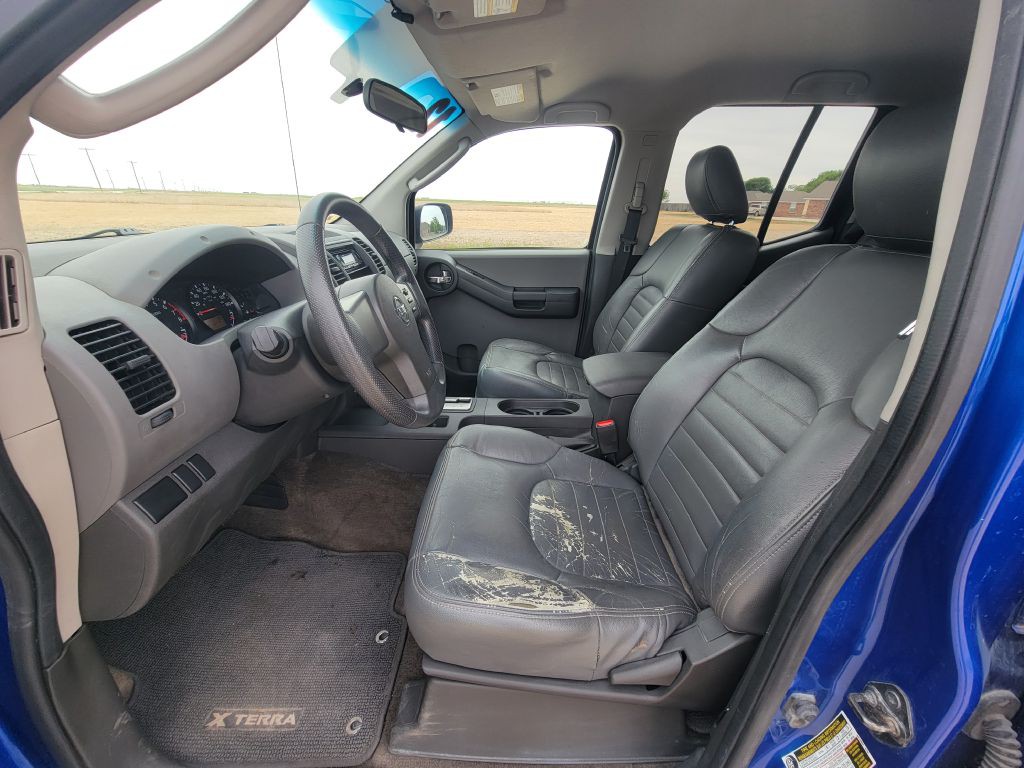 2012 Nissan Xterra Image 7