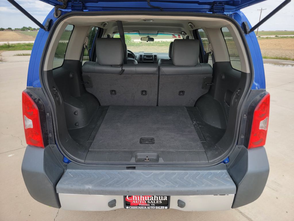 2012 Nissan Xterra Image 11