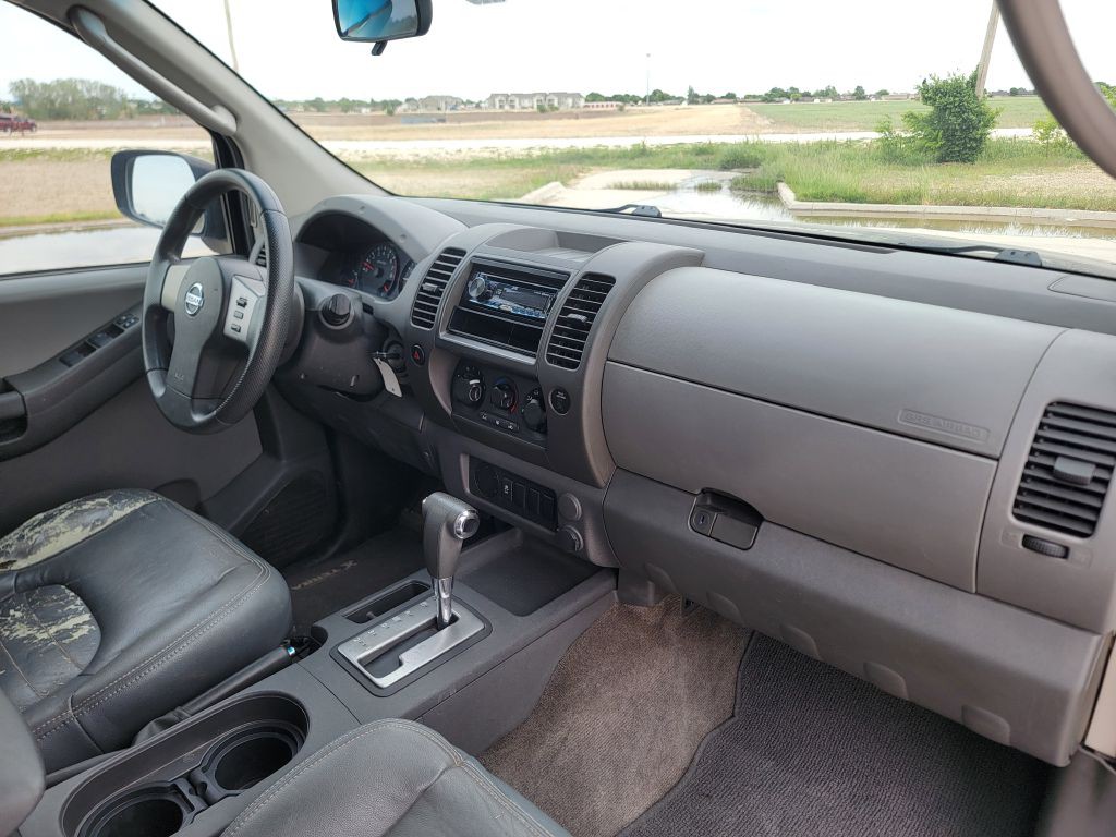 2012 Nissan Xterra Image 16